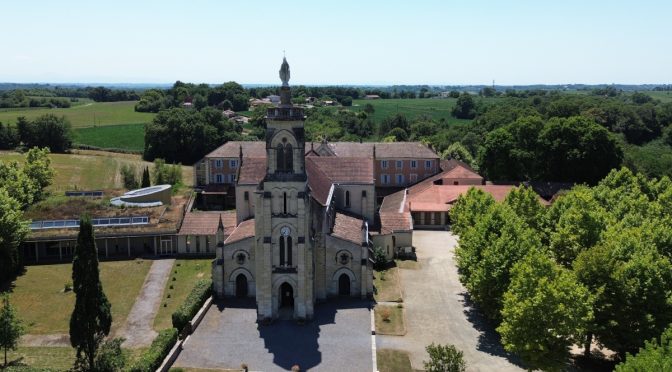 Abbaye de Maylis vue du ciel